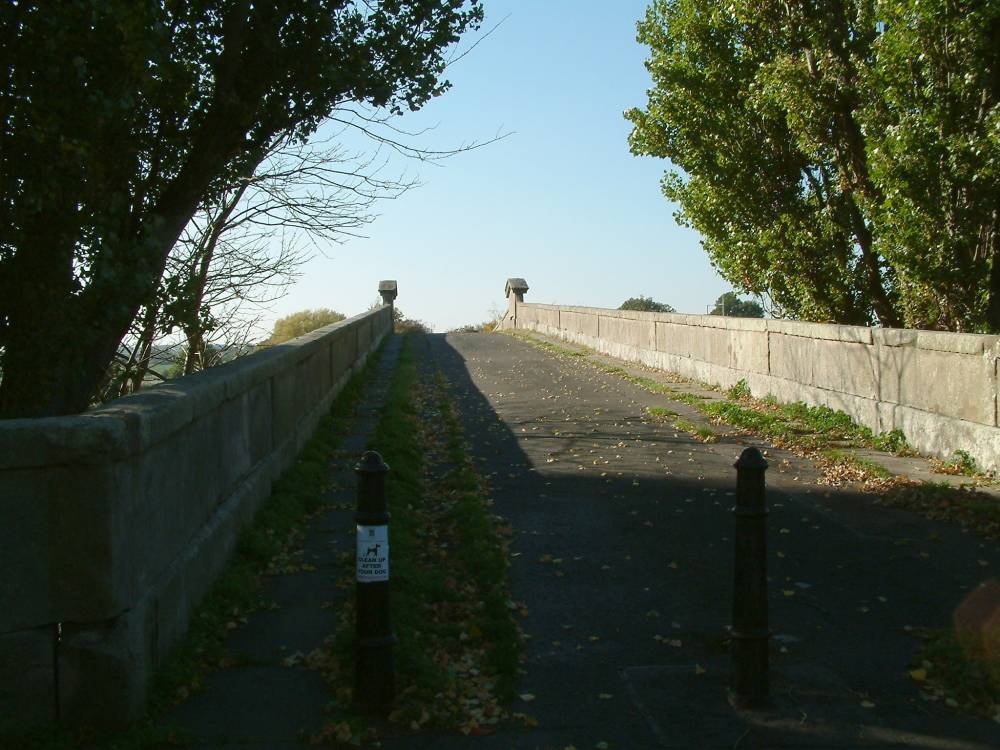 Old bridge over the Severn, Atcham, Shropshire