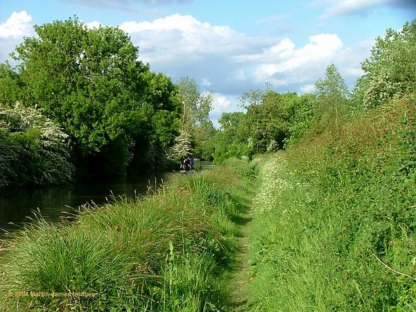Kennet & Avon Canal near Hungerford (Berkshire)
