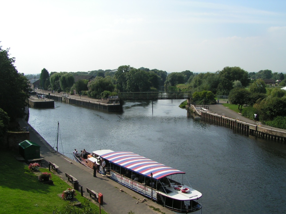A picture taken from Newark Castle overlooking the river one fine summers day photo by shane99