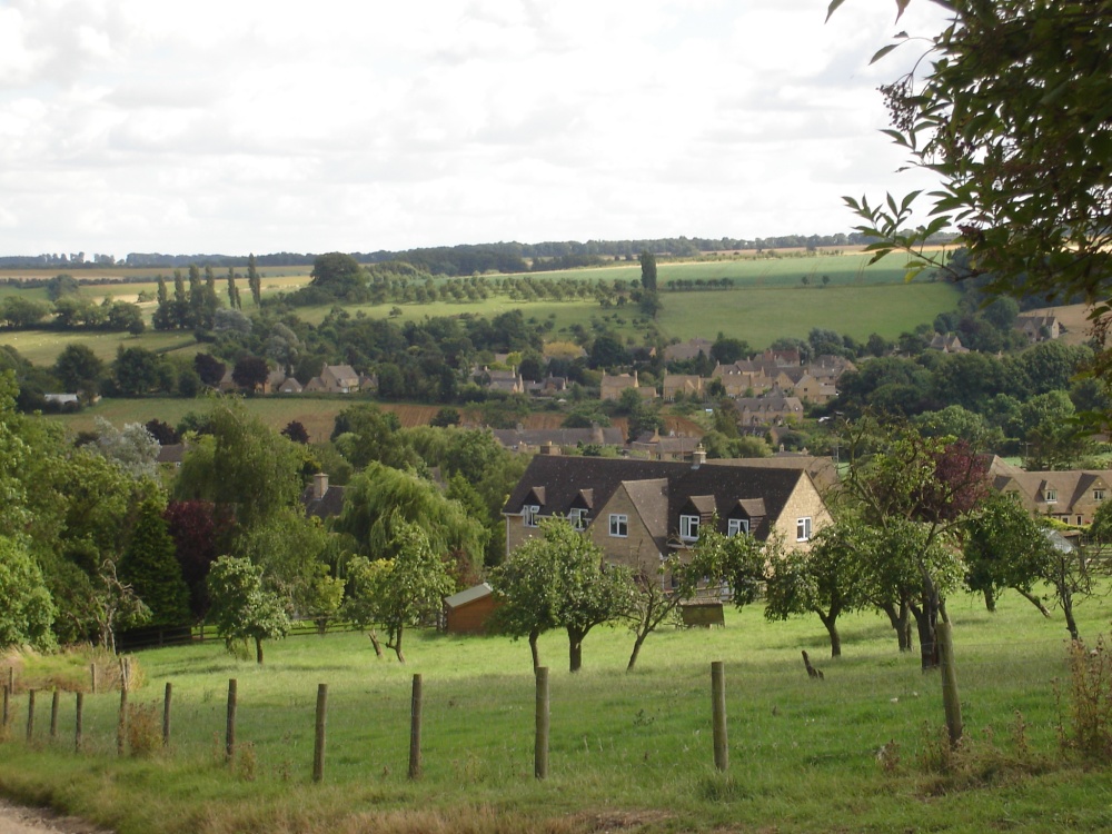 Outside Chipping Campden along the Cotswold Way.