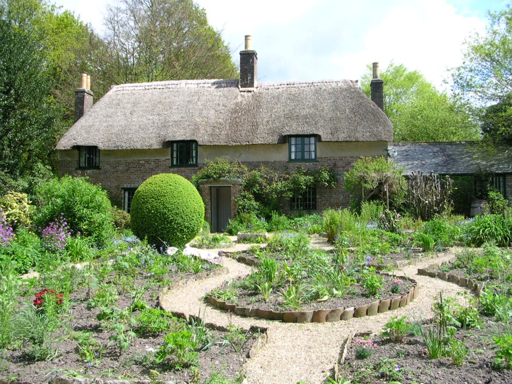 Photograph of Thomas Hardy's cottage in Higher Bockhampton, Dorset