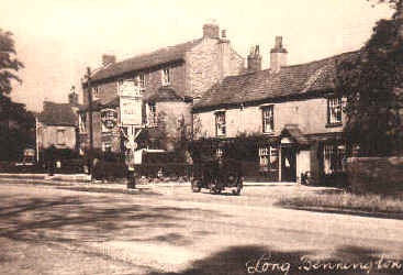 Photograph of An old picture of The Reindeer inn, Long Bennington in Lincolnshire.