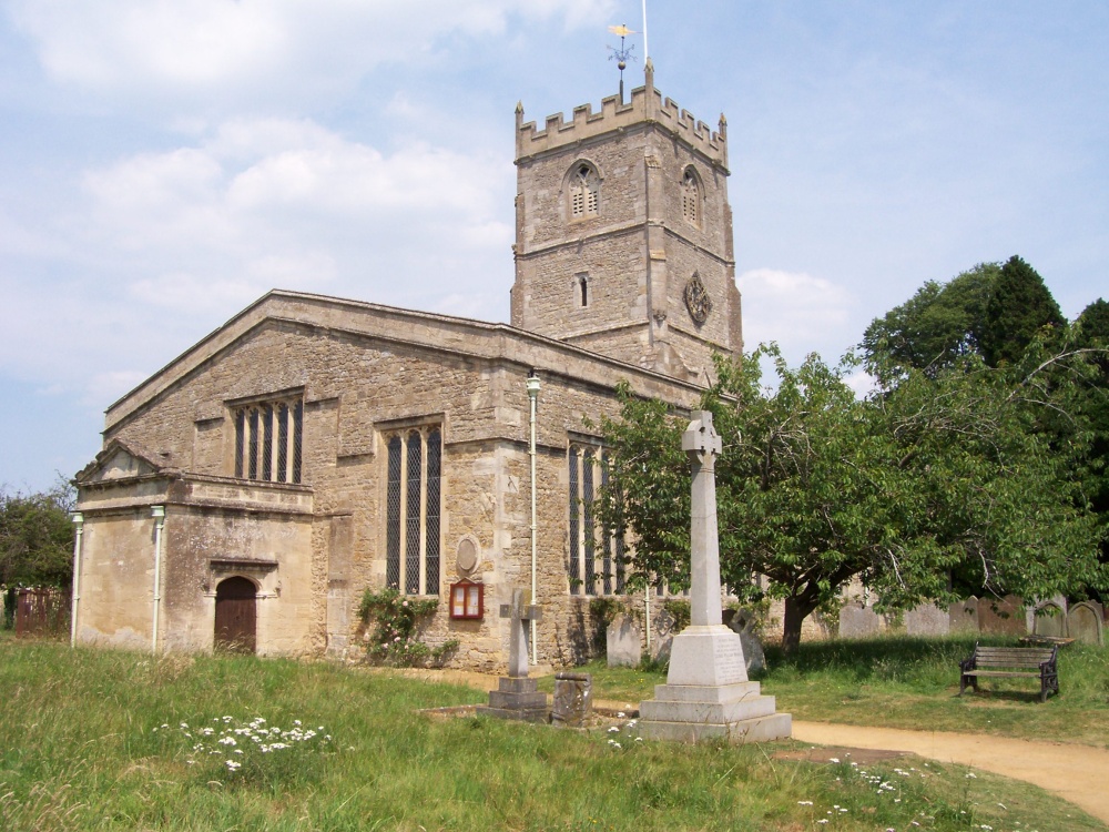 St. Andrew's Church in June, Shrivenham