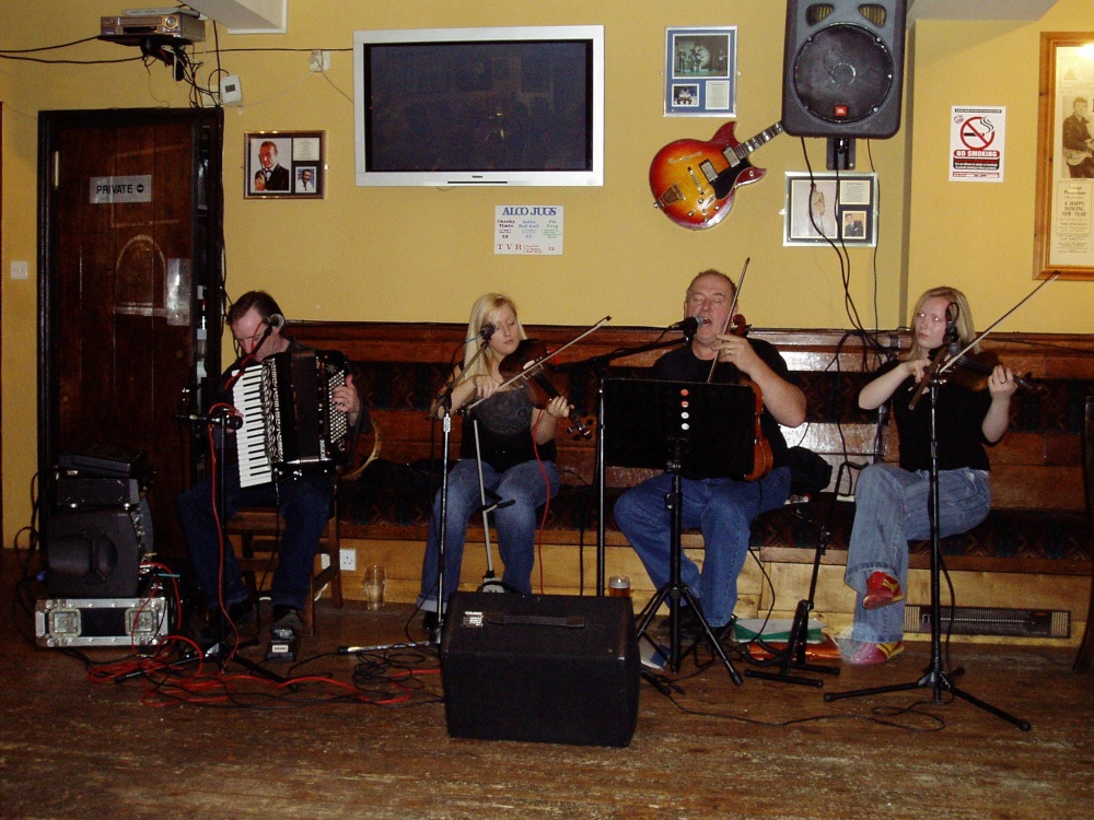 Photograph of Celigh Band, Callander.06