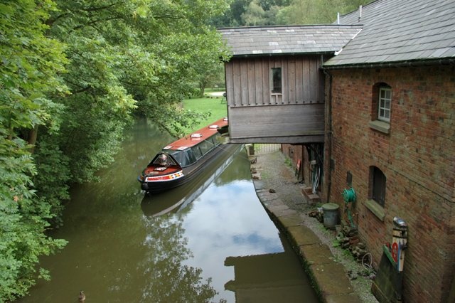Photograph of Froghall Basin, Caldon Canal, Froghall, Staffordshire