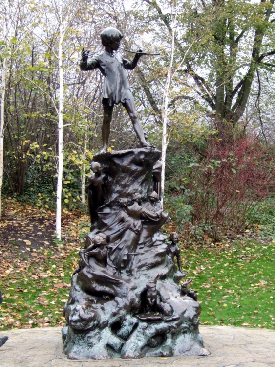 Greater London. Hyde Park. Statue of Peter Pan