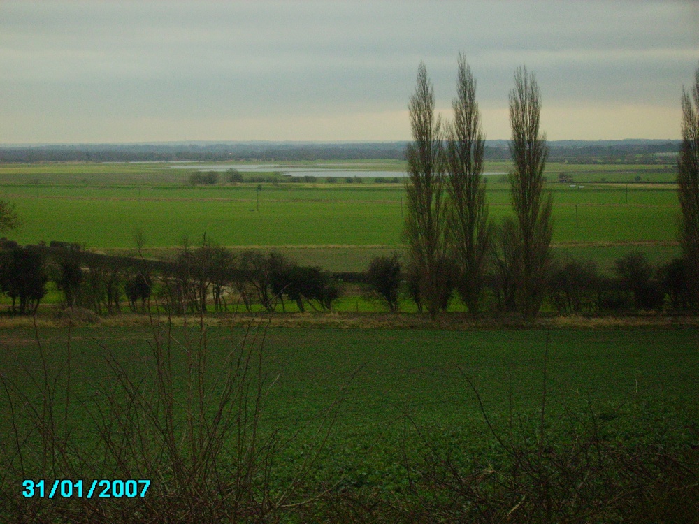 Lovely view from above Drakehole Tunnel and canal. - Near Wiseton, Nottinghamshire.