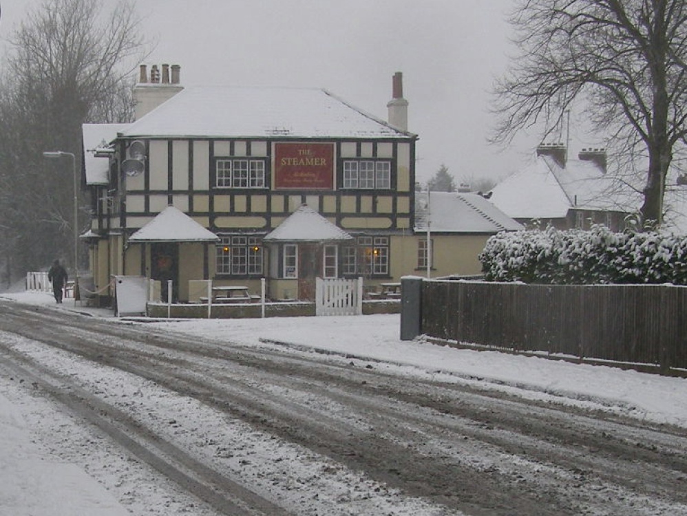 Photograph of Welwyn, Hertfordshire - The Steamer Public House.