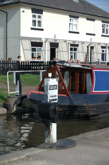 Trent and Mersey Canal, Tea Rooms Stenson Lock, South Derbyshire