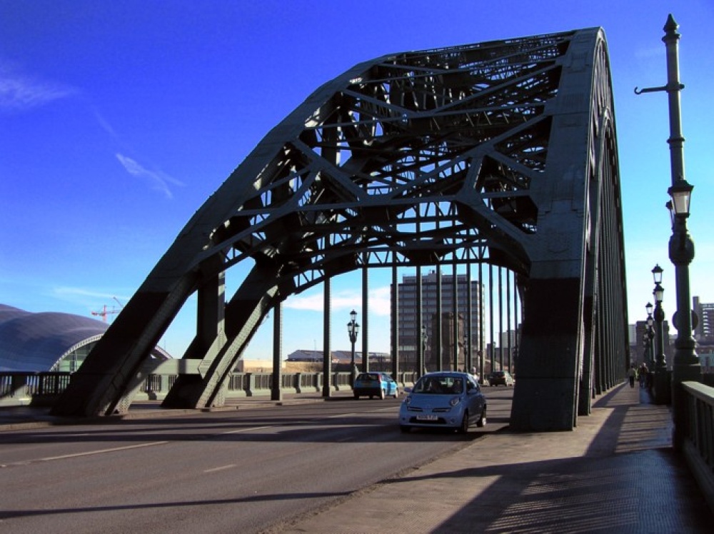 Upon the Tyne Bridge, Newcastle upon Tyne, February 2007.