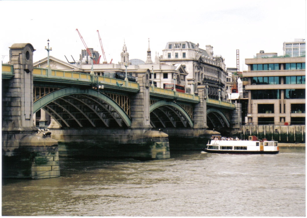 Blackfriars bridge, London