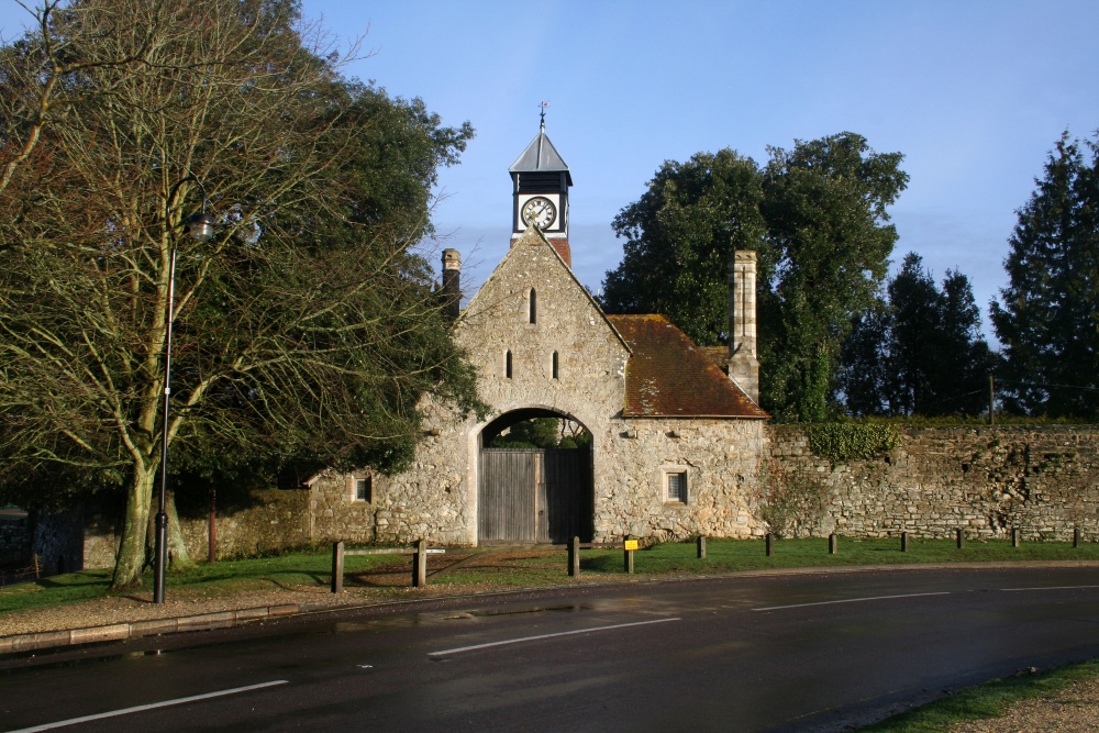 Old Gatehouse entrance to Beaulieu House, Beaulieu, Hampshire