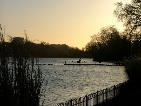 London Spring, Dawn and Dusk. Hyde Park Early morning swimmers at the Serpentine Lido