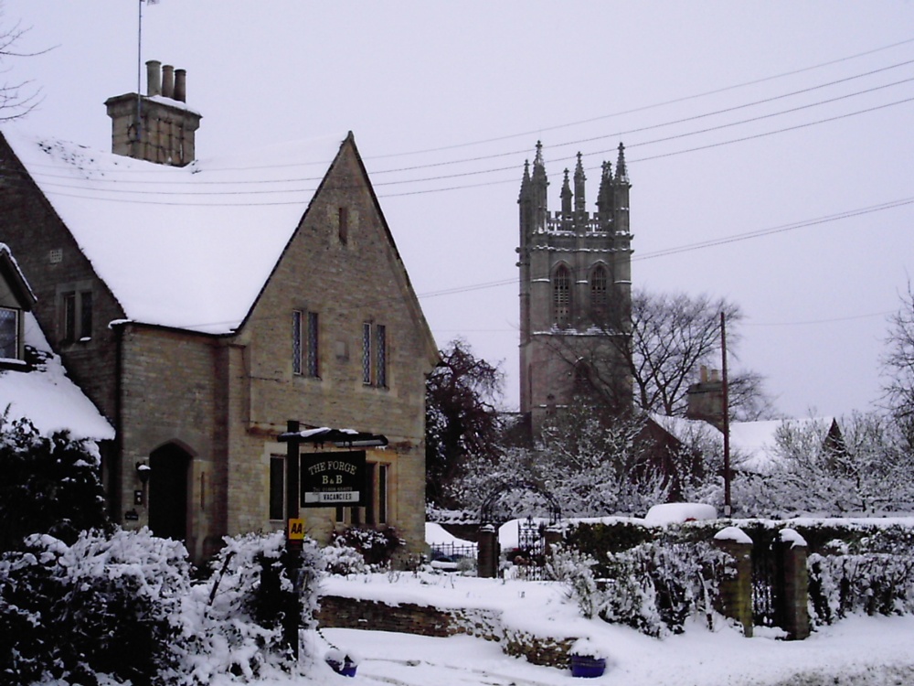 Photograph of Lovely picture of the Cotswold village of Churchill, Oxfordshire