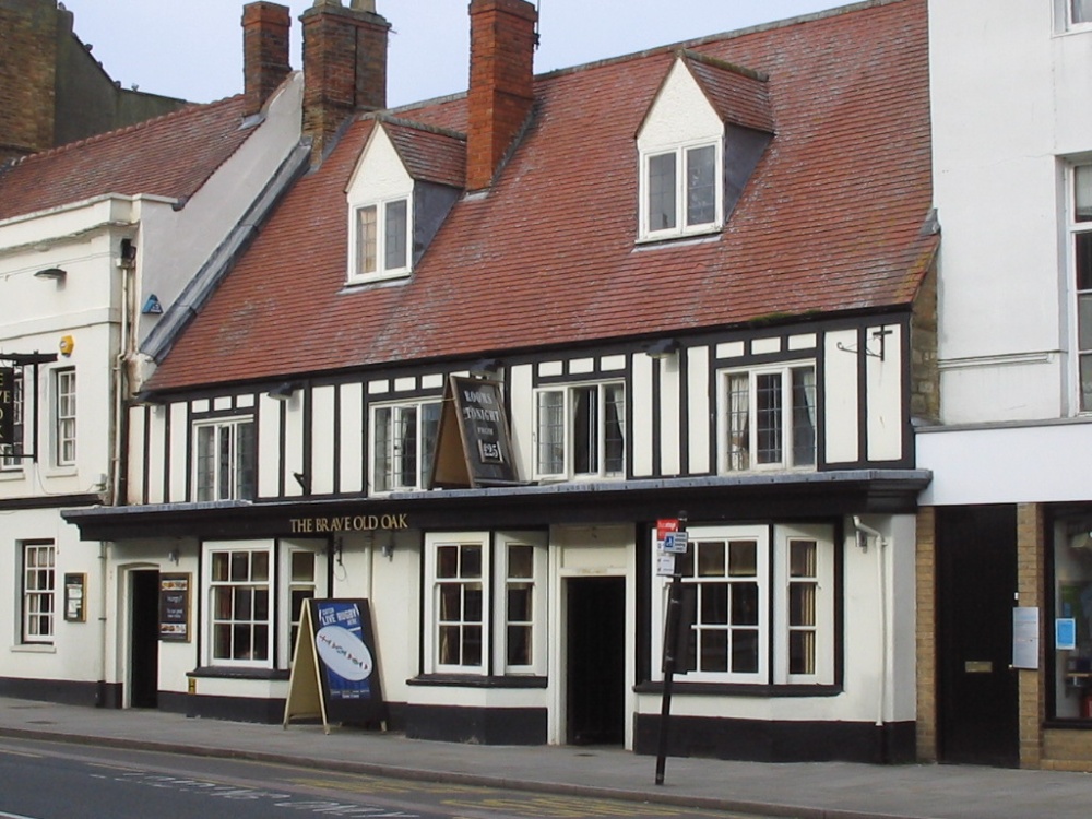 Photograph of The Brave Old Oak public house, Towcester, Northamptonshire, March 2007