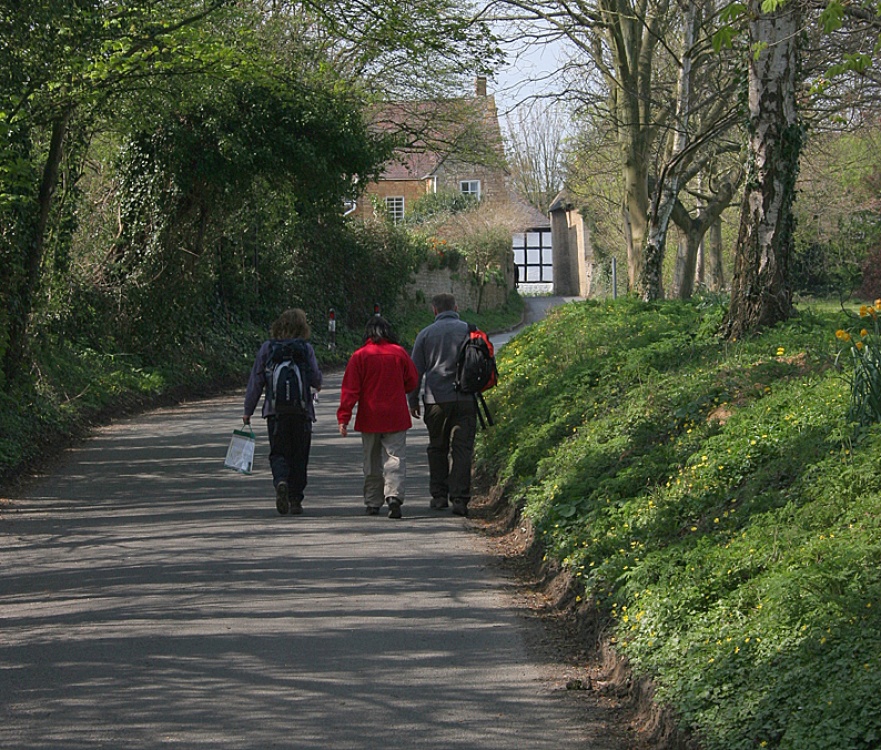 Walkers in Kersoe Lane heading back into the village. - Kersoe lane, Elmley Castle, Worcs.