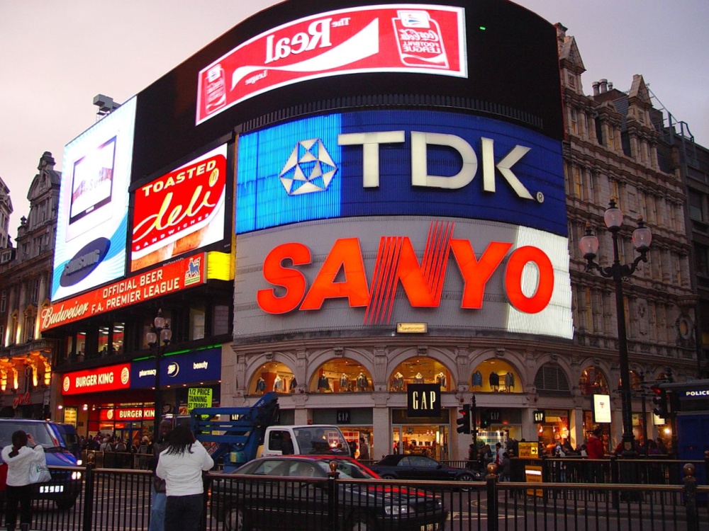 Piccadilly Circus, in Mayfair, at night.