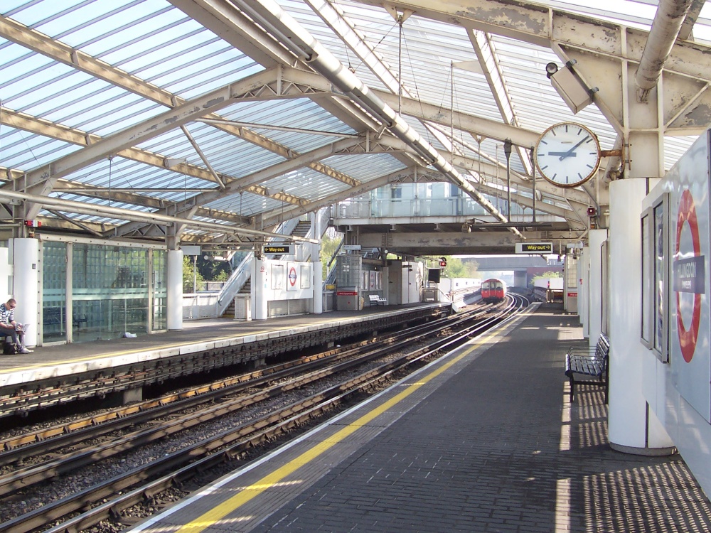 Hillingdon Station