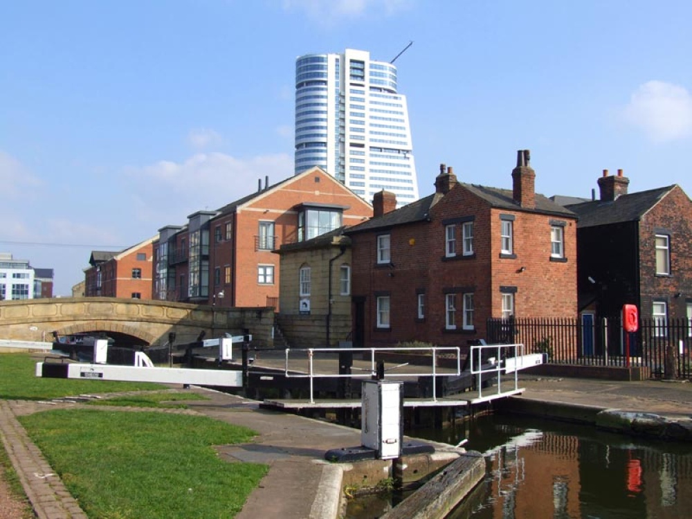 Leeds & liverpool Canal Locks, Leeds, West Yorkshire.