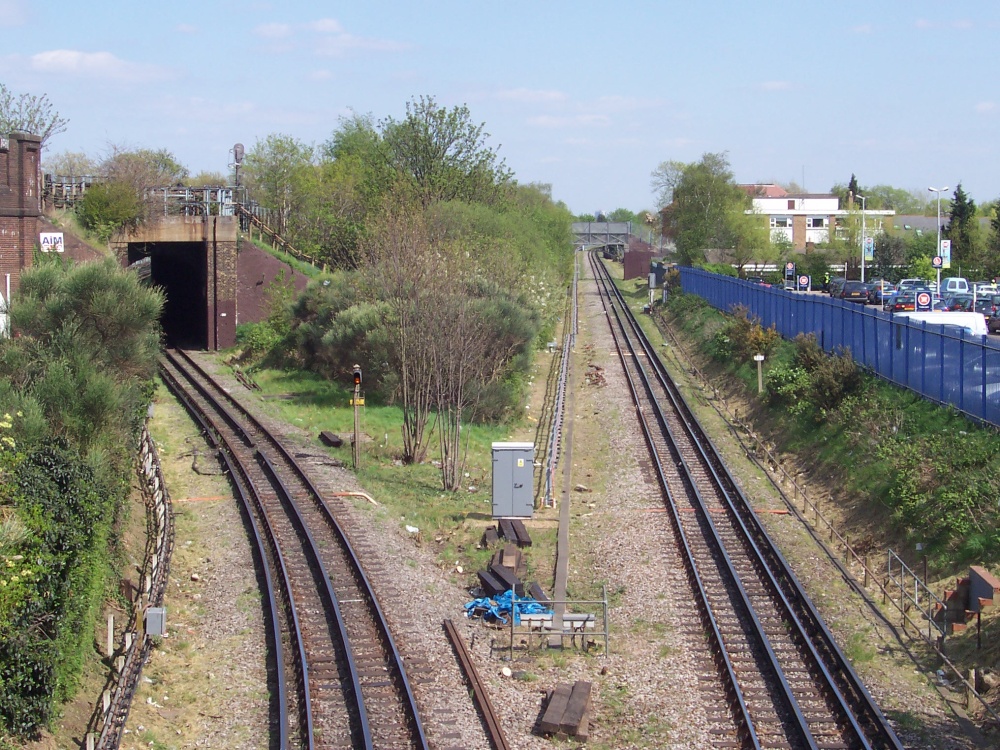 District Line Near Chiswick Park Station - (Richmond - Turnham Green Stretch)