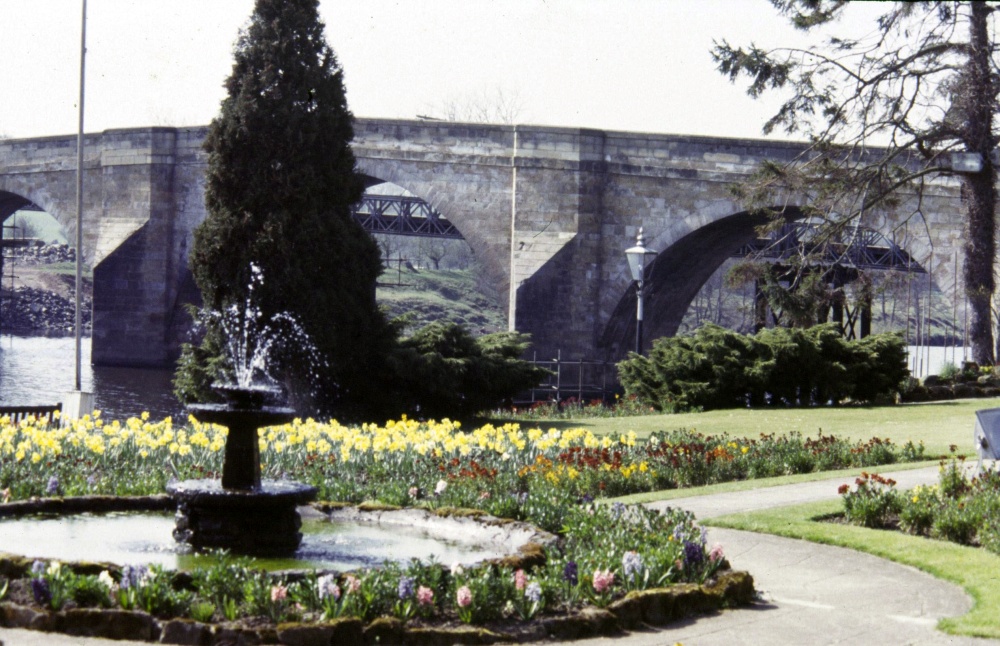 Photograph of Chollerford Bridge over the River North Tyne