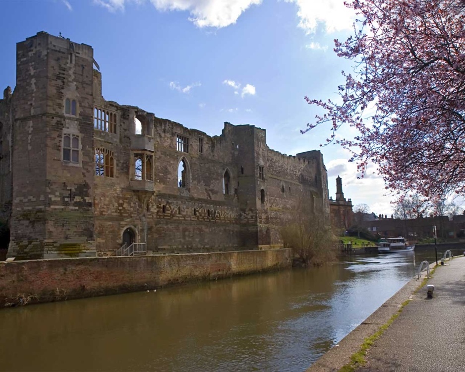 The ruins of Newark Castle on the banks of the River Trent. Newark on Trent, Nottinghamshire. photo by Dave Massey