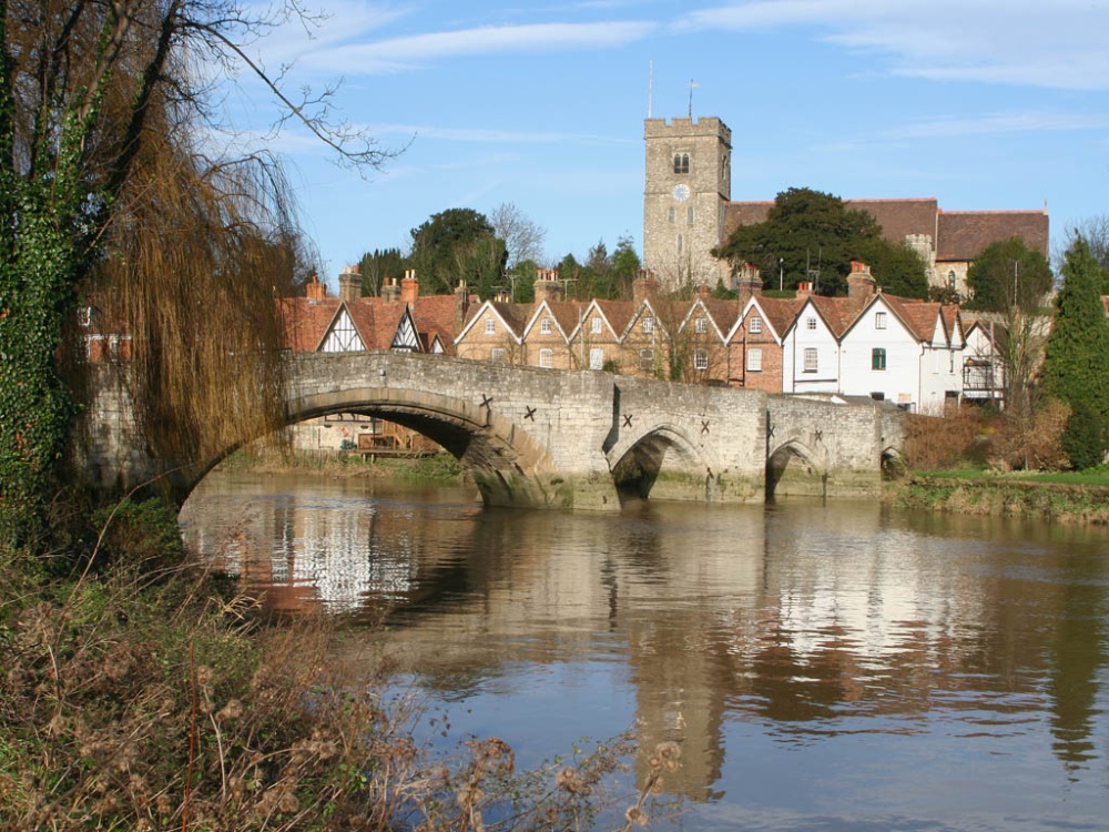 Photograph of Aylesford medieval bridge over the River Medway in Kent is overlooked by the parish church.