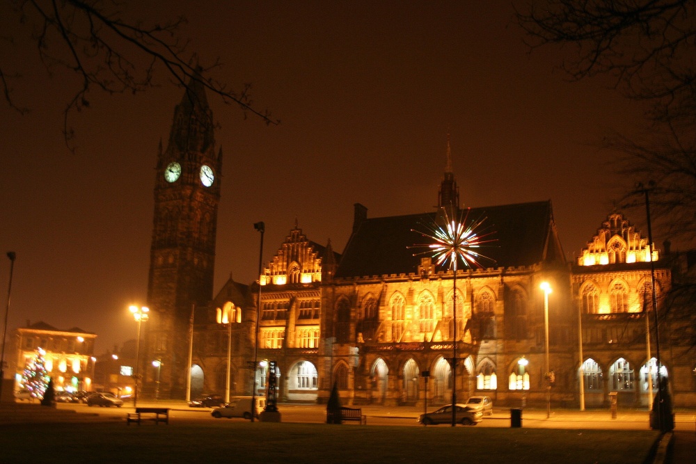 Photograph of Rochdale town hall at night