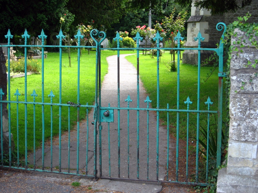 Holy Trinity Church Gates