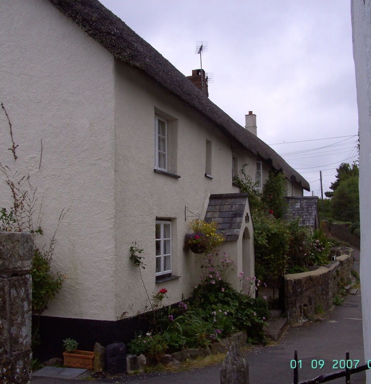 Drewsteignton village