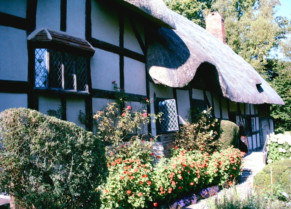 Ann Hathaway's Cottage in Stratford-upon-Avon, Warwickshire