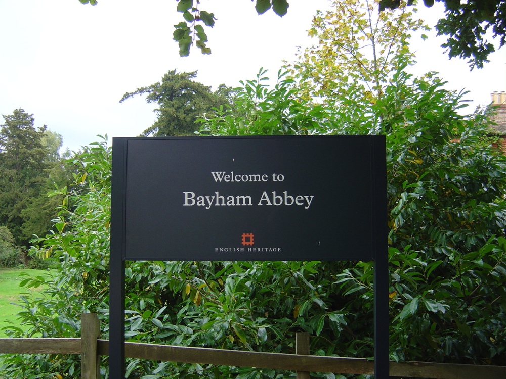 Bayham Abbey, Lamberhurst, Kent photo by lucsa
