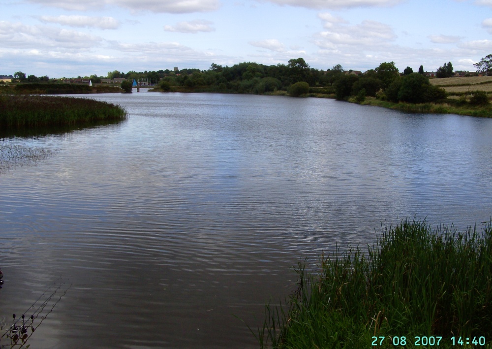 Photograph of Harthill Reservoir views, South Yorkshire