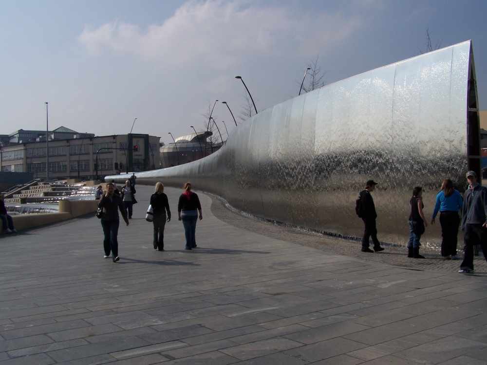 Stainless steel wall and fountain, South Yorkshire