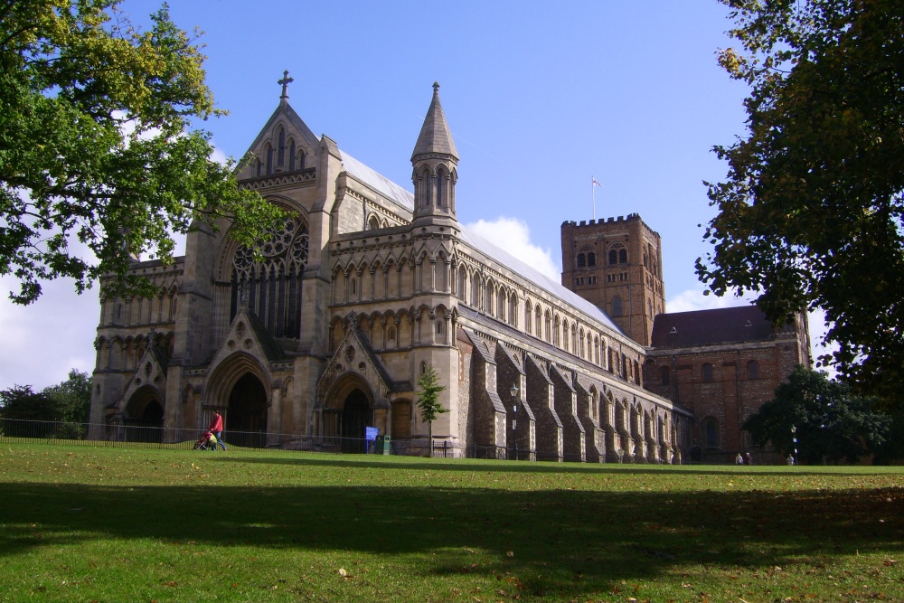 St.Albans Cathedral, Hertfordshire photo by Jens Eichstaedt