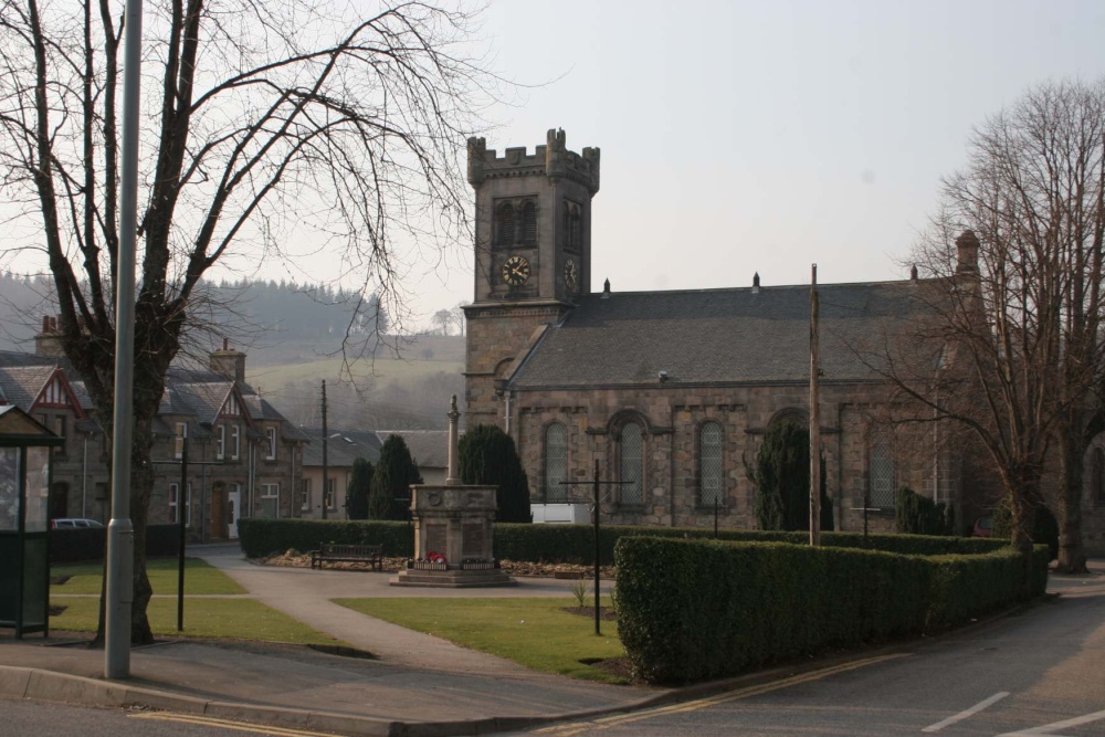 Photograph of Aberlour Church and War Memorial
