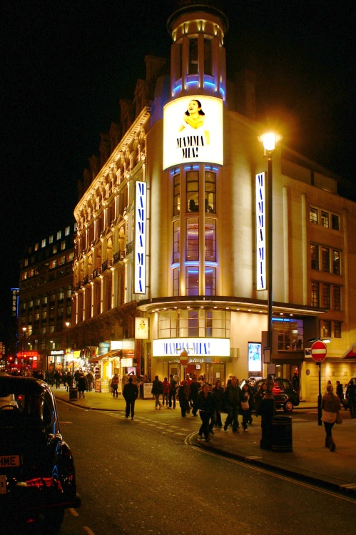 Mamma Mia, Prince of Wales Theatre, Westminster, Greater London