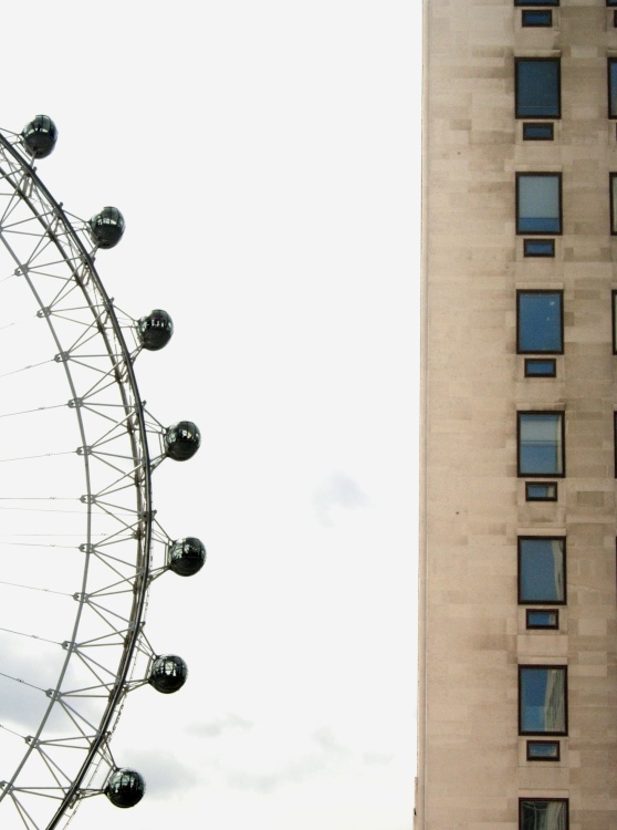 London Eye and the Shell Building