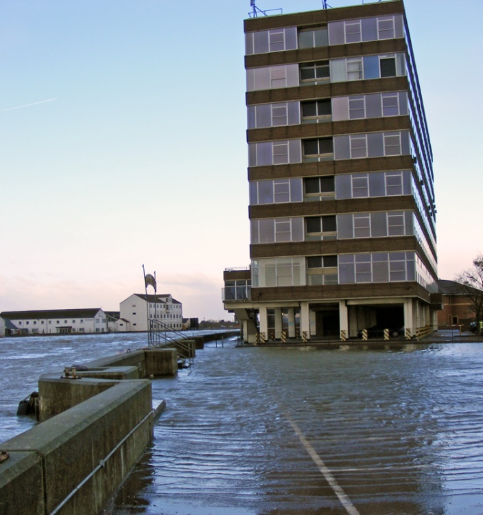 River Yare during floods on 9th November 2007