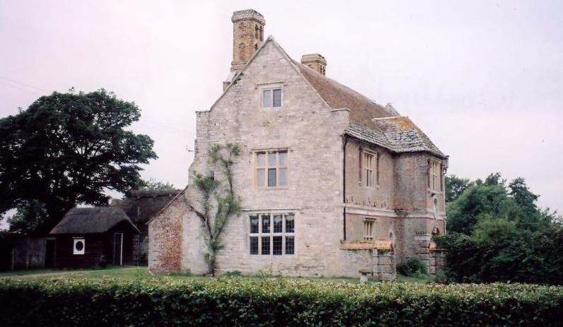 Photograph of Woolbridge Manor