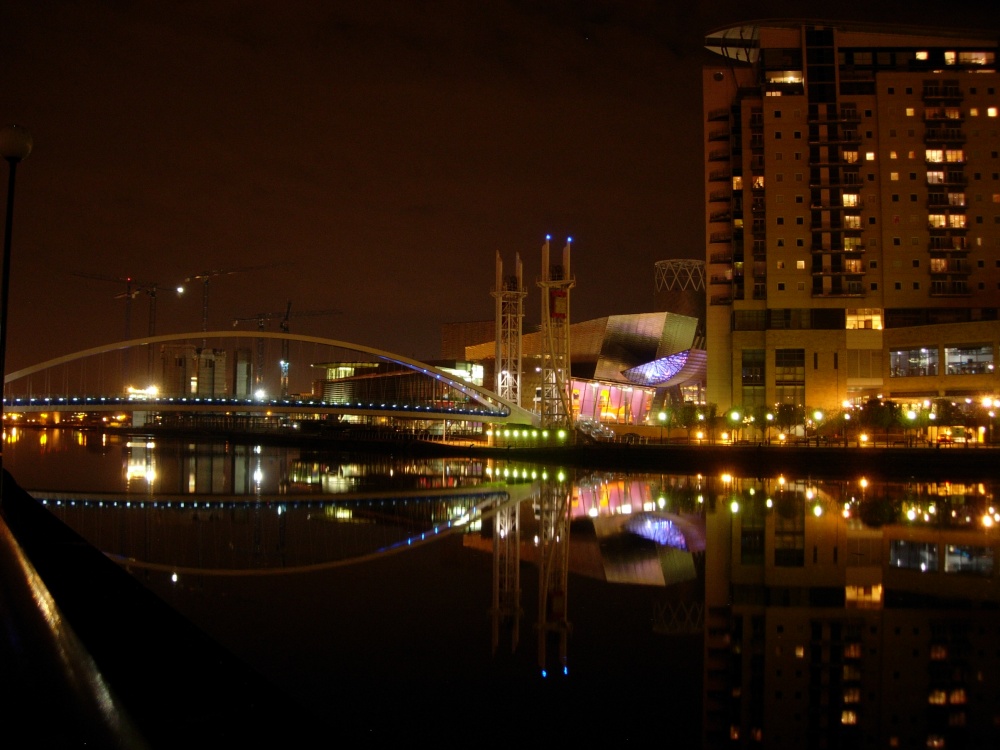 Photograph of Modern and colourful, 'The Lowry' in Salford Quays, Greater Manchester