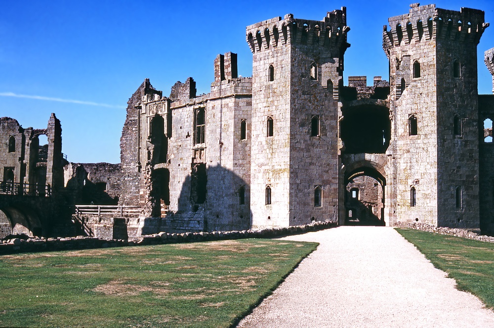 Entrance to Raglan Castle