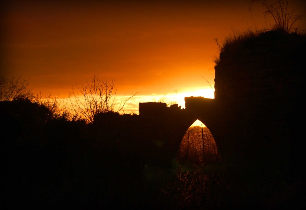Archway, Kingsbury hall (holt hall)