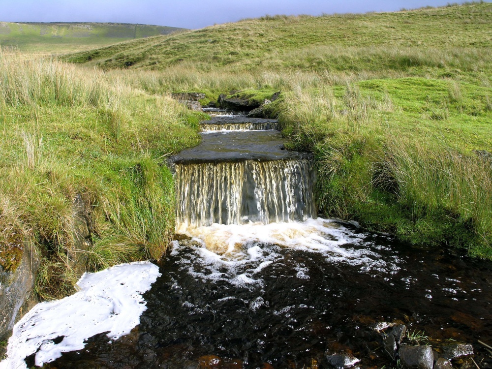 Yorkshire Dales National Park, Upland Steam Near Peny Ghent