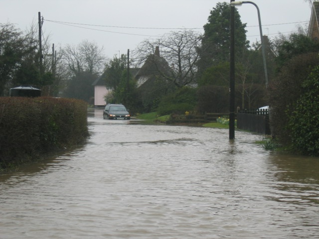 Floods in Yelden, Bedfordshire. Sunday 16th March 2008
