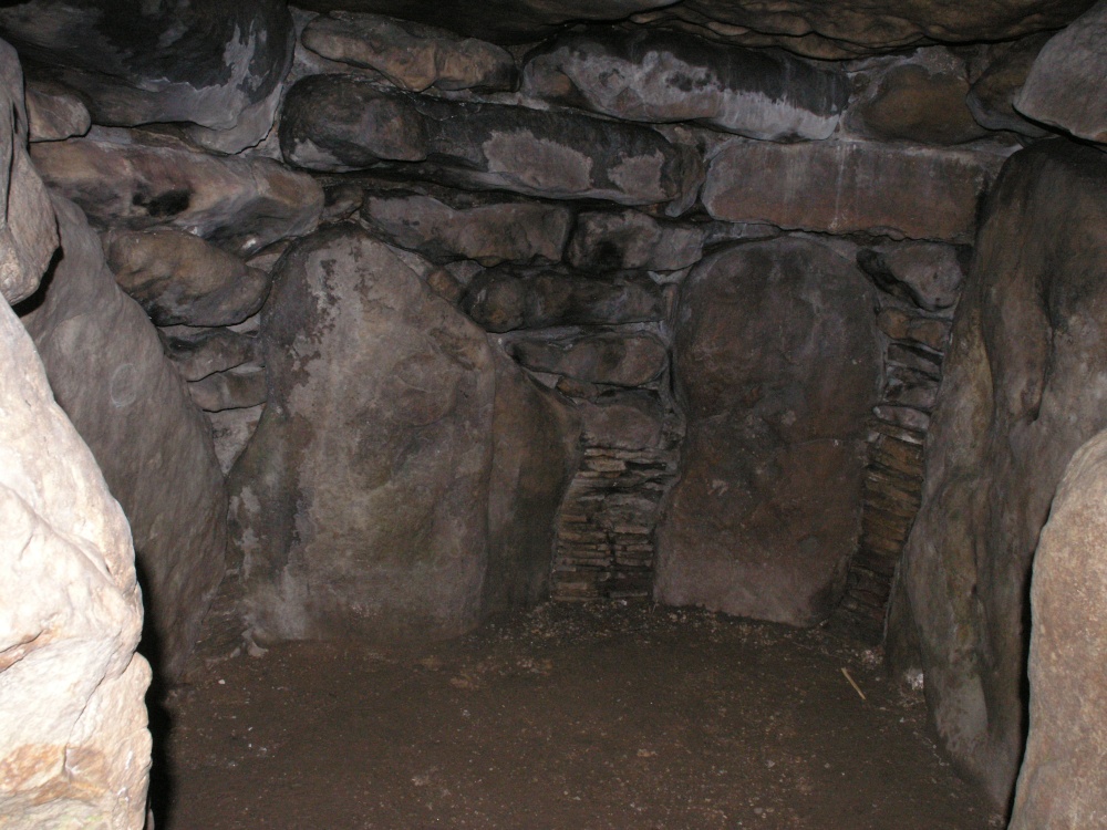 The Octagonal burial chamber, West Kennett Long Barrow, Avebury, Wiltshire
