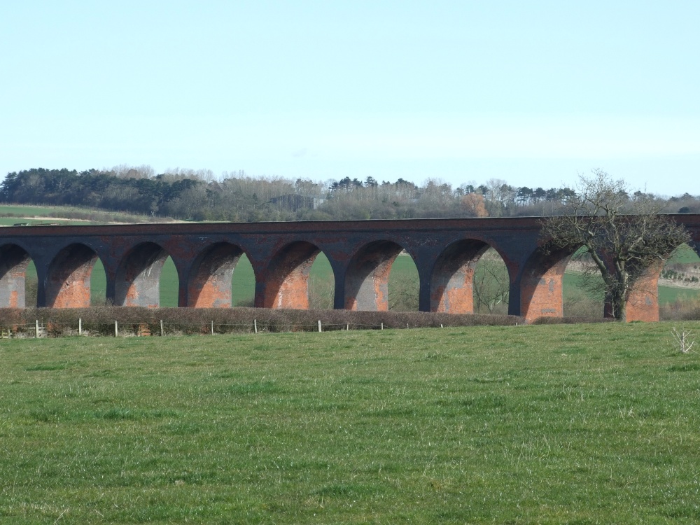 Photograph of Viaduct near John O'Gaunt, Leicestershire