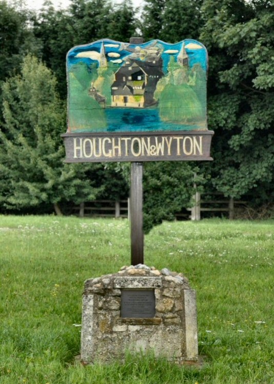 Houghton Village Sign, Cambridgeshire