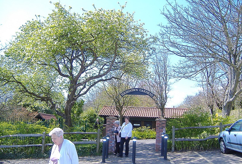 Highdown Gardens entrance