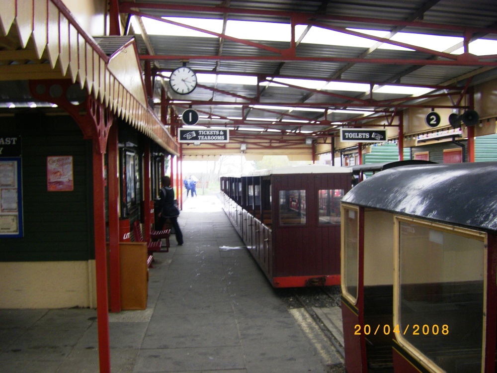 Lakeside Station, Cleethorpes